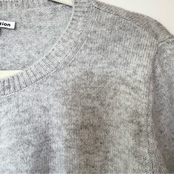 Reformation Clara Cashmere Crew Cardigan in Light Grey Medium - Picture 14 of 17